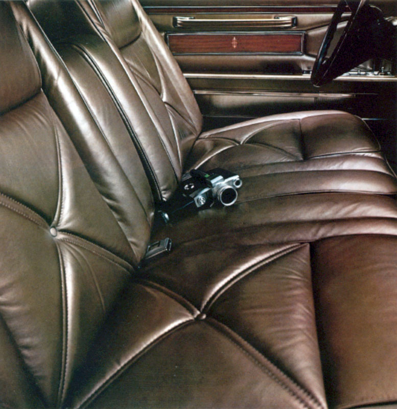 1970 Continental Mark III leather interior