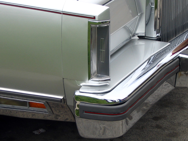 1980 Continental Mark VI Signature Series in Silver w/color keyed parking light lens 